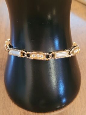 Vintage Swarovski Bracelet Gold Tone Clear Baguette Crystal Link 3 Stone Signed